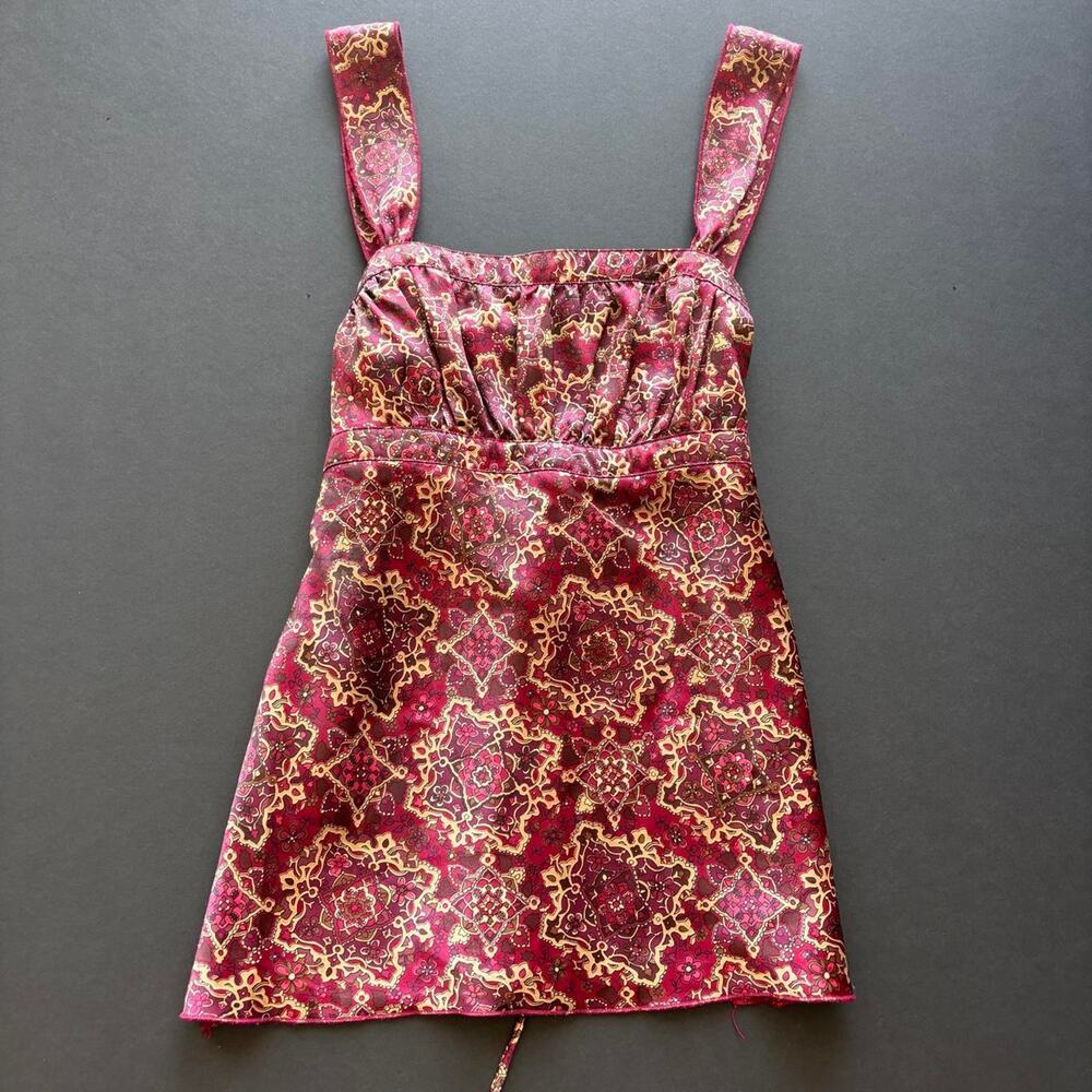 Vintage Self Esteem red and gold paisley top with tie waist - size M